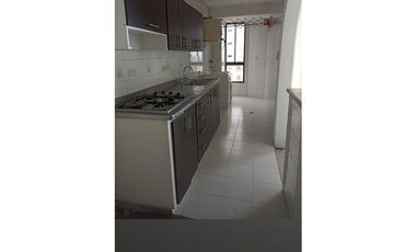 Apartamento en alquiler/ laureles