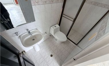 Apartamento en alquiler/ laureles