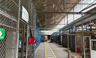 VENTA DE LOTE BODEGA AVENIDA GUAYABAL