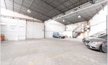 Excelente bodega en Col. Anahuac