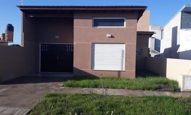 PHs en venta - 5 Dormitorios 3 Baños - Felix Camet