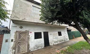 Local y vivienda en venta en G. de Laferrere