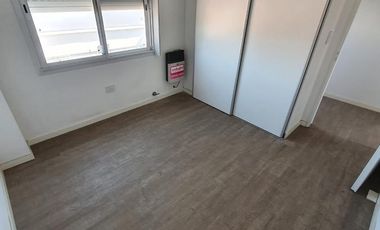 DUPLEX DE 4 AMBIENTES EN VENTA A ESTRENAR CON COCHERA CUBIERTA Y BAULERA, OLIVOS