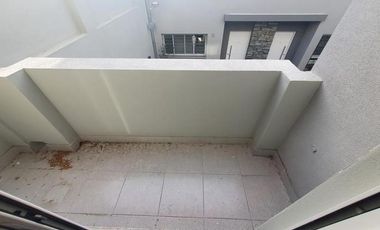 DUPLEX DE 4 AMBIENTES EN VENTA A ESTRENAR CON COCHERA CUBIERTA Y BAULERA, OLIVOS