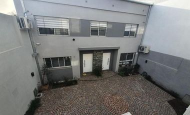 DUPLEX DE 4 AMBIENTES EN VENTA A ESTRENAR CON COCHERA CUBIERTA Y BAULERA, OLIVOS