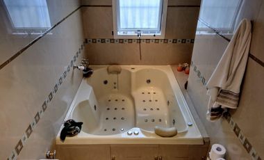 CASA SOBRE LOTE PROPIO EN BARRACAS VENTA