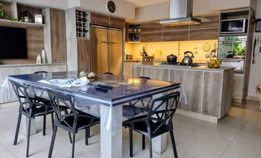 CASA SOBRE LOTE PROPIO EN BARRACAS VENTA