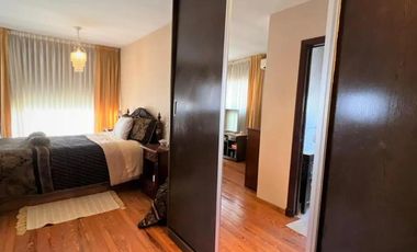 Casa en venta - 4 Dormitorios 4 Baños - Barracas