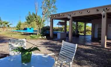 Casa en venta - 3 Dormitorios 3 Baños - San Juan