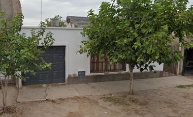 Casa en venta - 3 Dormitorios 1 Baño - Mendoza