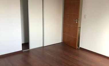 Duplex a estrenar de 3 amb. c/patio propio y espacio de cochera