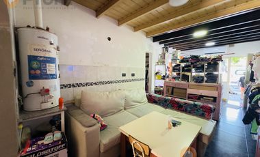 Casa en  Alvear al 4000