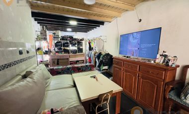 Casa en  Alvear al 4000