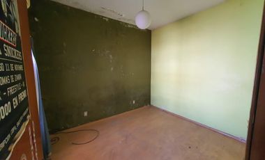 Casa con deposito en Lomas de Zamora