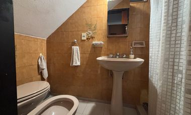 Casa en venta a pocas cuadras de la estación.