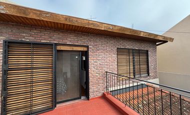 Casa en venta a pocas cuadras de la estación.