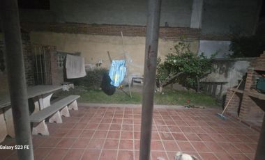 Casa en venta - 4 Dormitorios 3 Baños - Córdoba