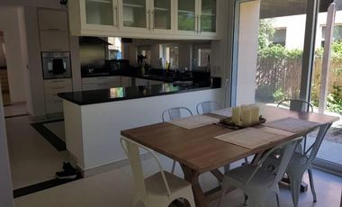 Casa en Venta/Alquiler en La Isla - Nordelta