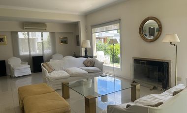 FEBRERO  A ABRIL - Casa en  Alquiler de Temporada en Santa Bárbara