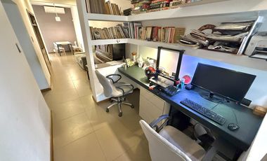 Casa de 2 dormitorios con cochera en Matheu