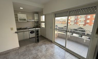 Departamento dos ambientes en ALQUILER con seguridad y sum - Sarandi - Avellaneda