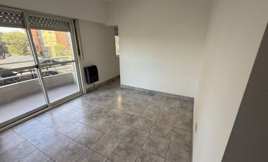 Departamento dos ambientes en ALQUILER con seguridad y sum - Sarandi - Avellaneda