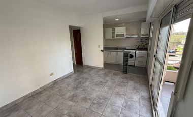 Departamento dos ambientes en ALQUILER con seguridad y sum - Sarandi - Avellaneda