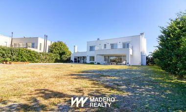 Venta de casa 6 ambientes en San Marco