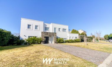 Venta de casa 6 ambientes en San Marco