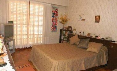 Casa de 4 dormitorios en Lomas de Zamora Oeste