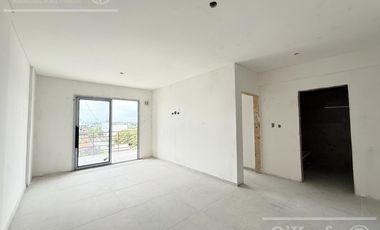 Departamento 2 ambiente en Venta Bernal Centro.