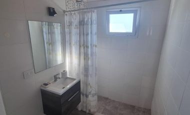 Casa Quinta en venta - 4 Dormitorios 4 Baños - Coronel Brandsen