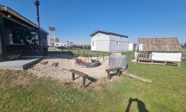 Casa Quinta en venta - 4 Dormitorios 4 Baños - Coronel Brandsen