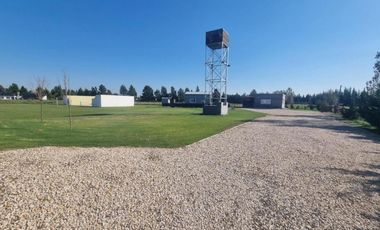 Casa Quinta en venta - 4 Dormitorios 4 Baños - Coronel Brandsen