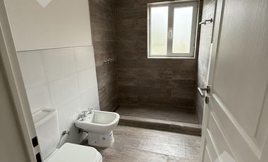 Venta casa 3 dormitorios - Barrio Los Sauces– Fernández Oro