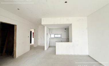 Departamento 2 ambiente en Venta Bernal Centro.