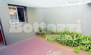 PH INTERNO DE 2 AMBIENTES CON PATIO PROPIO