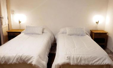 Casa en venta - 4 Dormitorios 3 Baños - 3.150Mts2 - Luján