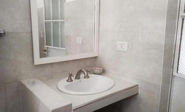 Casa en venta - 4 Dormitorios 3 Baños - 3.150Mts2 - Luján