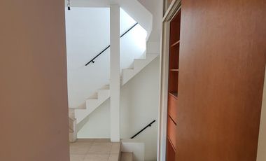 Departamento en DUPLEX DE 3 AMBIENTES CON COCHERA Y TERRAZA.BANFIELD OESTE