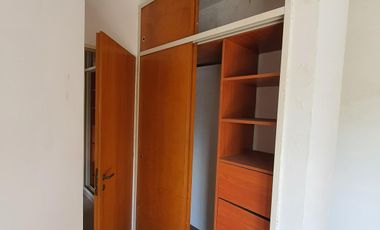 Departamento en DUPLEX DE 3 AMBIENTES CON COCHERA Y TERRAZA.BANFIELD OESTE