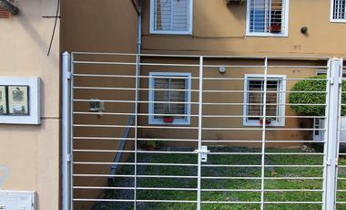Departamento en DUPLEX DE 3 AMBIENTES CON COCHERA Y TERRAZA.BANFIELD OESTE