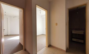 Departamento en DUPLEX DE 3 AMBIENTES CON COCHERA Y TERRAZA.BANFIELD OESTE