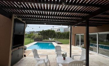 Casa - Arenas del Sur