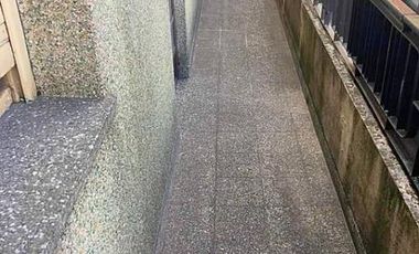 EN BLOCK 3 AMB CON GRAN FONDO + 2 LOCALES CENTRO SAN JUSTO