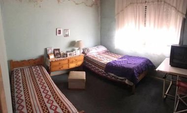 EN BLOCK 3 AMB CON GRAN FONDO + 2 LOCALES CENTRO SAN JUSTO