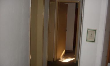 chalet 3 ambientes sobre la calle king al 400