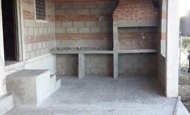 ALQUILA CABAÑA  CON PILETA BIALET MASSE MIRADOR DEL LAGO A 4 KM RUTA 38 METROS DEl RIO TANTI REF2019