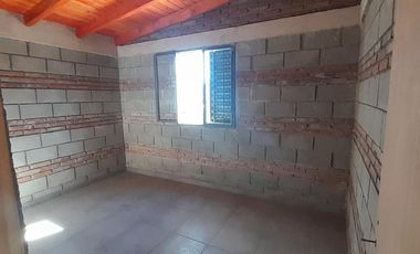 ALQUILA CABAÑA  CON PILETA BIALET MASSE MIRADOR DEL LAGO A 4 KM RUTA 38 METROS DEl RIO TANTI REF2019