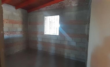 ALQUILA CABAÑA  CON PILETA BIALET MASSE MIRADOR DEL LAGO A 4 KM RUTA 38 METROS DEl RIO TANTI REF2019